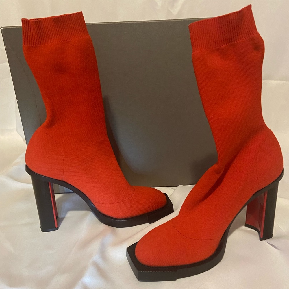 Alexander McQueen-SOCK SHOE BOOTS IN RED SZ 8